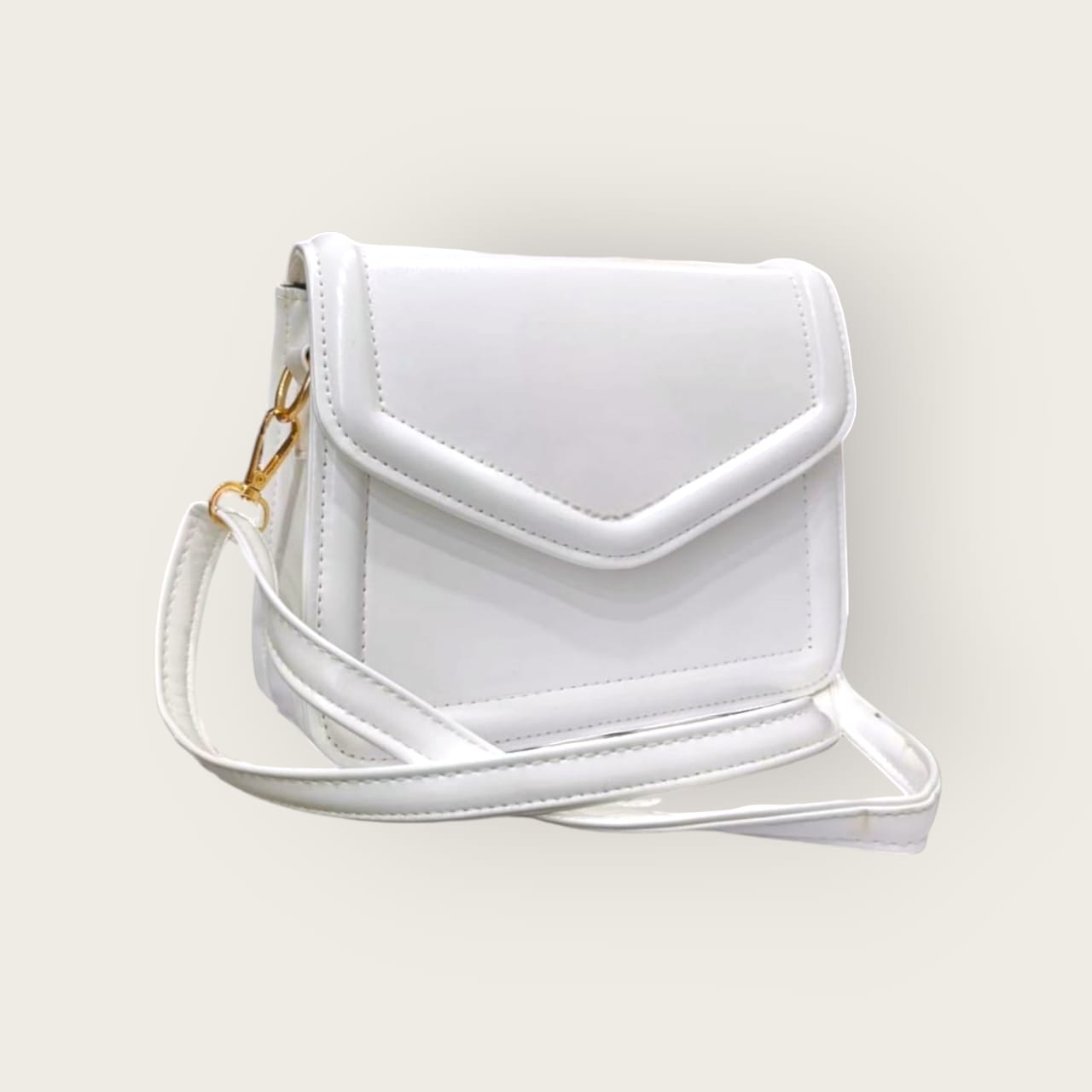 Luna White Crossbody