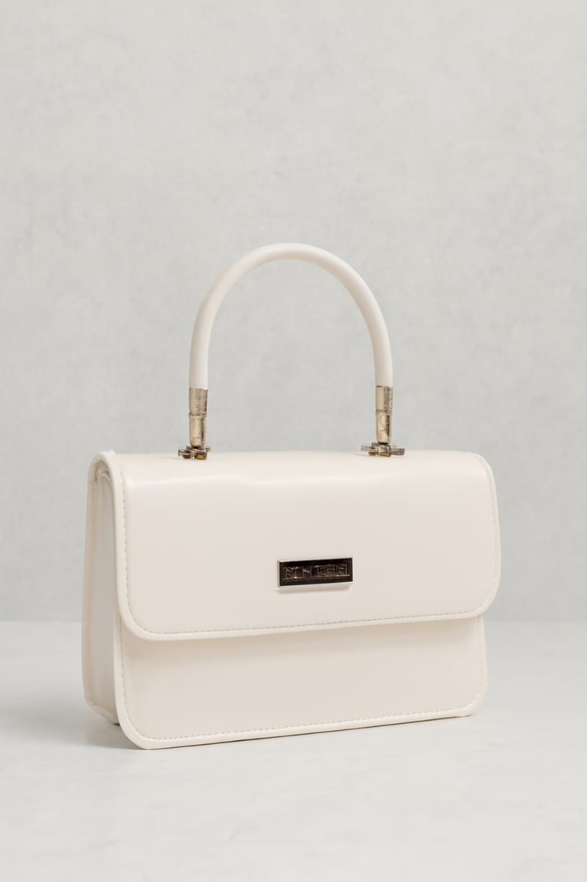 White Opal Gloss Clutch